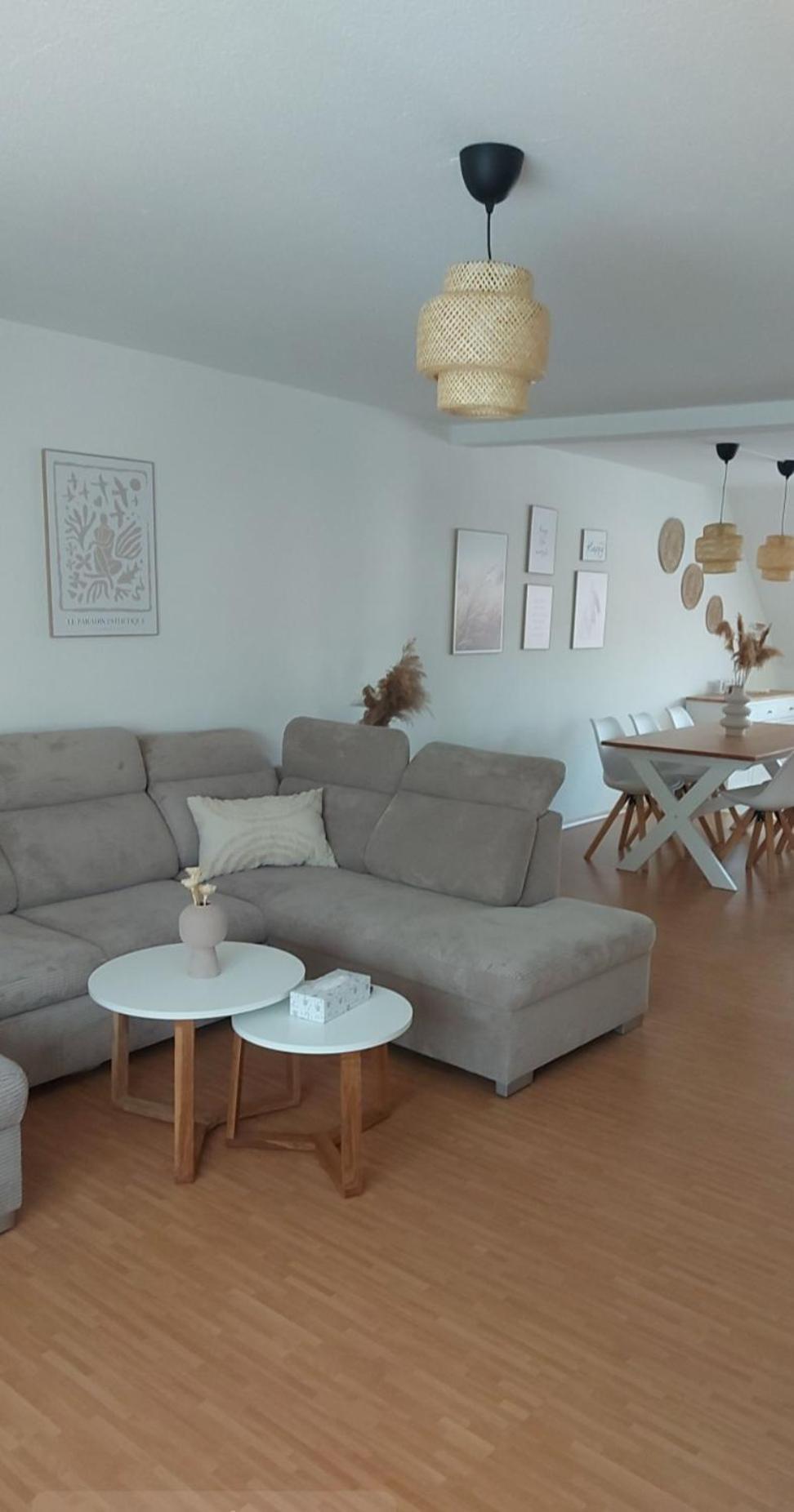 Stilvolle Ferienwohnung Free Parking, Space, Wlan Niestetal Extérieur photo